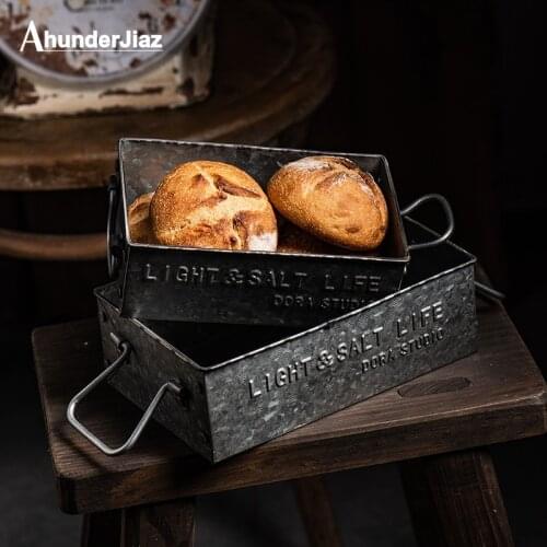 Retro Bread Storage Tray Antique Vintage Metal Serving Tray Dessert Cake Plate Rectangular Box Home Decor Photography Props