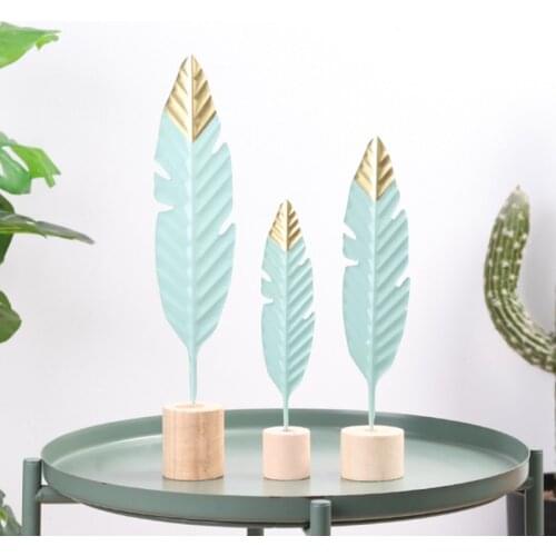 Modern Feather Wooden Decorations Table Fairy Garden Miniature Figurines Fashion Home Decoration Accessories