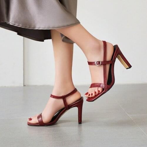 2020 New Fashion Women Sandals Square High Heel Buckle Women Sandals Buckle Party Summer Ladies Shoes Big Size 43