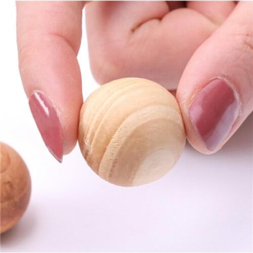 5pcs/bag Wardrobe Pest Control Wooden Mothballs Moth Repellent Prevent Mildew Moisture Proof Deworming Fragrant Wood Ball