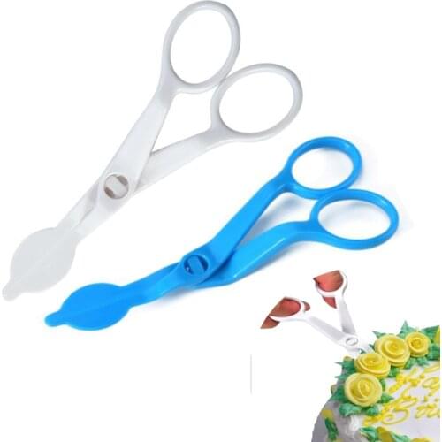 Hot Plastic Scissor Flower Fondant Decorating Cake Tool Flowers Lifter Cake Edge Scissors Clip Cream Transfer Confectionery Tool
