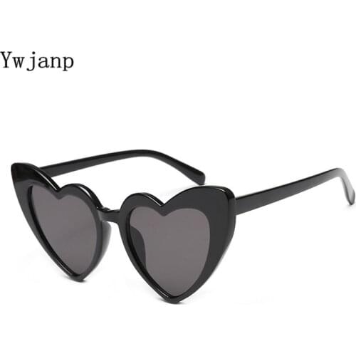 Ywjanp Heart Sunglasses Women brand designer Cat Eye Sun Glasses Retro Love Heart Shaped Glasses Ladies Shopping Sunglass UV400