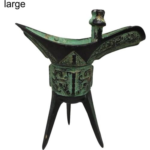 Bronze Tripod Cup Ornament Chinese Antique Wine Cup Drinking Mug Exquisite Gifts Art Collection
