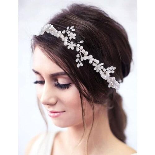 HP347 Pearl and Alloyed Flower Bride Hairband Wedding Bachelorette Birthday Party Prom Women Hair Accessories Girlfriend Gift