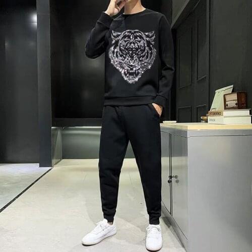 Black 2-Piece O-Neck Fall/Winter Men Sets Slim Sweatshirt Animal Design Diamond Pattern Fashion Exquisite Tracksuit