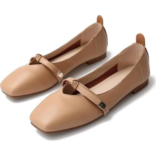 2021New Flat Grandma Shoes Square Student Shoes Womens Shallow Low Heel Ladybugs Soft Soles Plus Size Womens Shoes Solid Color