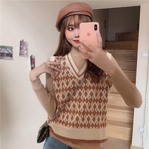 Sweater Vest Women V-neck Geometry Simple Slim All-match Casual Korean Style Teens Chic Fashion Autumn Winter Sleeveless Sweater