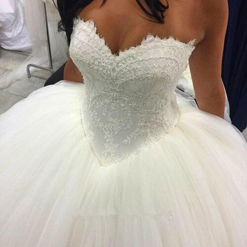 Sweetheart Lace Up Ball Gown Charming Appliques Wedding Party Dress Plus Size