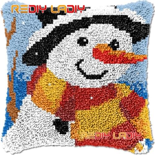 Latch Hook Cushion Snowman DIY Needlepoint Kits Chunky Acrylic Yarn Arts Crocheting Lofty Pillow Case Hobby & Crafts