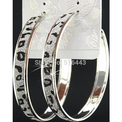 12pairs Freeshipping Charms Fashion Hot Sale Fashion Frosted Silver Leapord Pattern Hoop Earrings Wholesale Jewelry Lots A1061