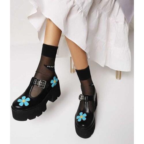 Fashion new single shoes soft leather shoes thick high-heeled leisure sponge, bottom round head strap plus size flowers