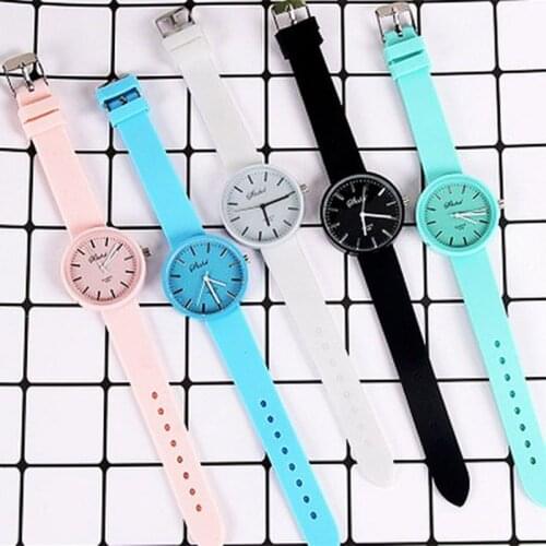 Women Candy Color Quartz Wrist Watch Lady Silicone Band Simple Style Watch quartz watchFashion trend