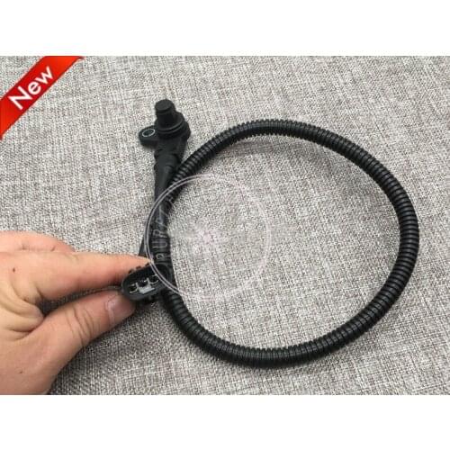 Camshaft speed sensor for Hitachi ZAX200-3 240-3 4HK1 6HK1 engine