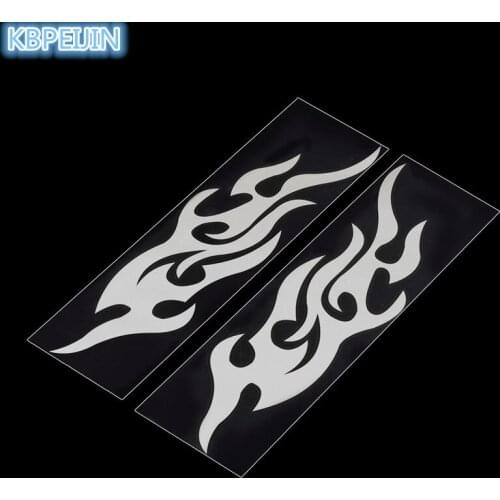 HOT 2pcs Car Flame Fire Sticker Engine Hood Decor Accessories for Benz w203 w204 w205 w210 w211 w213 gla glc glk Auto Styling