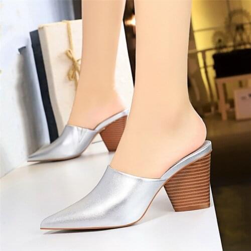 2020 Summer New Elegant Women Nude White Pointed Toe Slipper Mules Block High High Heels Luxury Brand Outsides Beach Slides Shoe