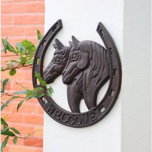 Large Rustic Cast Iron Wall Welcome Plaques With Two Horses Head In Center And Signs Circled Home Garden Decor Metal Plates