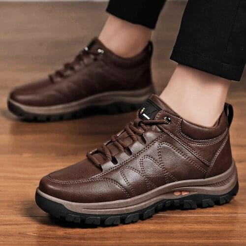 Leather Shoes Mens Casual Shoes Classic Winter Outdoor Plush Warm Comfortbale Wear Resistant Antiskid Sneakers Men Shoes