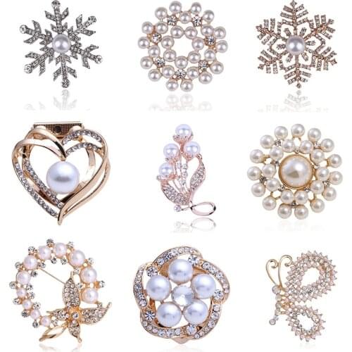 Simulated Pearl Round Brooches for Women White Color Large Fashion Pins Accessories Coat Jewelry Gift