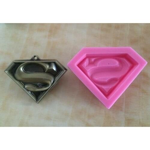 Luyou New Arrival 3D Classic Characters Silicone Fondant Cake Decorating Molds Childrens Favorites Cake Decorating Tools FM350