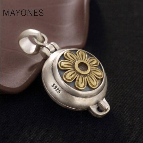 MAYONES Women's Medallions