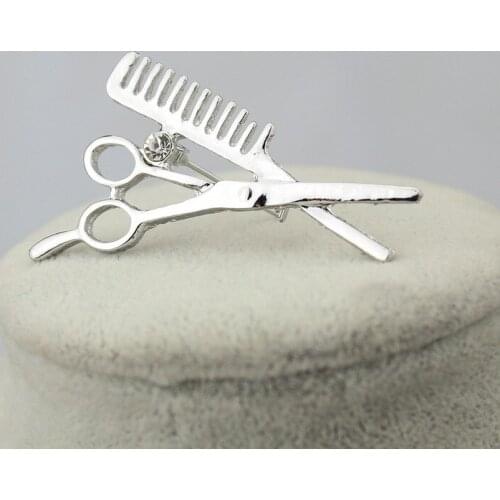 2018 New Hot Korean Womens Tiara Brooch Crystal Badge Scissors Comb Small Suit Collar Wholesale Gift Teardrop Brooch