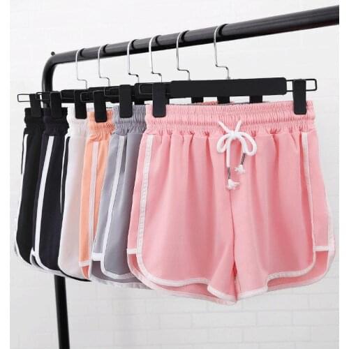 Sport Shorts Women 2020 Summer New Black Pink Anti Emptied Loose Shorts Casual Lady Elastic Waist Beach Running Shorts 6 Colors