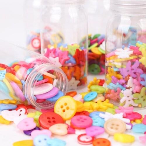 Mix Shape Lots Colors DIY Wedding Invitation Scrapbooking Cartoon Plastic Buttons Children Cloth Sewing Paste Painting Accessory