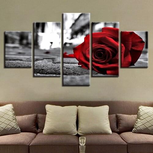 5D DIY Diamond painting Black And White birthday present Home Furnishing diamond embroidery 5 Pieces Romantic Red Rose Flowers