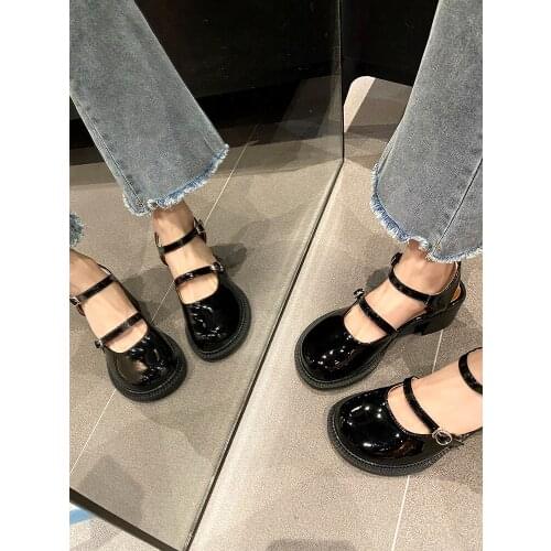 Large Size 35-40 Ladies Mid-heel Sandals Summer New Fashion All-match Baotou Sandals