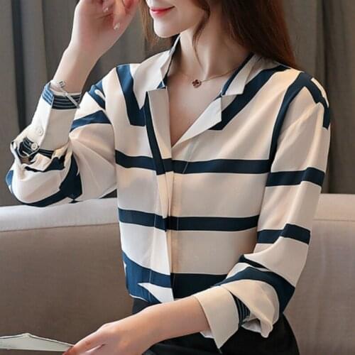 Fashion Woman Blouses 2021 Long Sleeve Striped Chiffon Blouse Women Shirts V-neck Office Ladies Blouse Women Tops Blusas B696