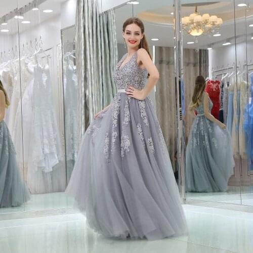 Elegant V-Neck Silver Grey Wedding Dress A Line Bridal Gowns Tulle Princess Lace Applique Pleats Sleeveless Vestidos De Novia