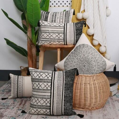 Geometric Cushion Cover Jacquard Pillow Case Polyester Throw Pillow Case Striped Dotted Grid Triangular Art Cushion Cover