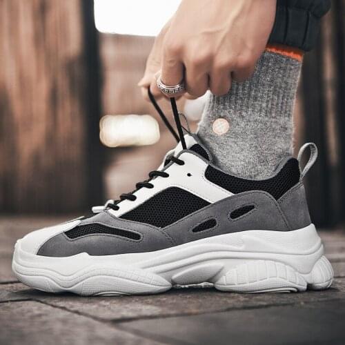 New Men Fashion Cheap Mens Sneakers Breathable Casual Shoes Mesh Lightweight Summer Mens Shoes Walking Zapatillas Hombre