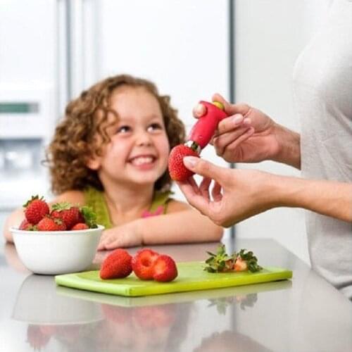 Strawberry Hullers Metal Plastic Fruit Leaf Remover Tomato Stalks Strawberry Knife Stem Remover Gadget Kitchen Cooking Tool