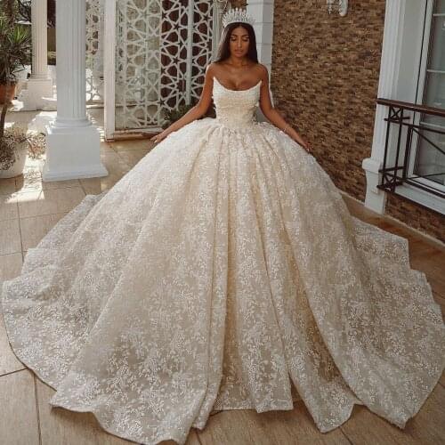 Luxury Lace Dubai Wedding Dresses Strapless Lace-up Back Floral Bridal Wedding Gowns Long Ball Gowns Shape Plus Size
