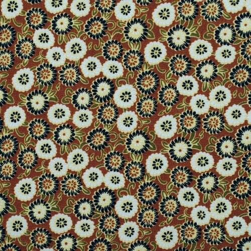 1 yard Cotton Poplin Fabric for sewing pathwork, dress, cloth, bedding - small daisy (width=140cm)