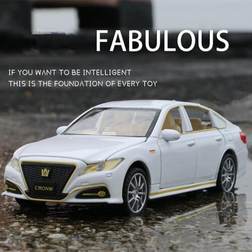 1:32 Toyota Crown Alloy Car Model Diecast & Toy Vehicles Metal Toy Car Model Simulation Sound Light Collection Children Toy Gift