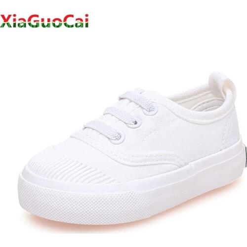 2019 New Solid color Unisex Boys Girls Canvas Casual shoes Fashion Sneakers Slip On Soft Kids Flat Sport Children School Shoes