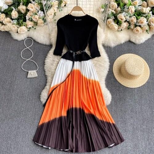 Spring Autumn Half Sleeve Dress O-Neck Knitted Pleated Dresses Elegant Fashion Stitching Contrast Color Women Dress