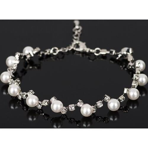 YFJEWE Fashion Stellux Austrian Crystal Bracelets Charm Crystal Cubic Zircon Simulated Pearl Bracelet Women Jewelry B035