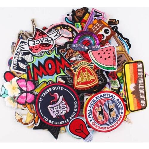 Pulaqi 20pcs/lot Mixed Skull Rock Bands Patches for Clothing DIY Stripe Embroidered Iron on Patches On Clothes Cartoon Badges