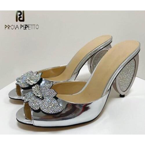 Sheepskin Crystal Shoes Silver Fish Mouth Shaped Slippers with Rhinestone Leaf Pattern Slippers One-shaped High-heeled Sandals