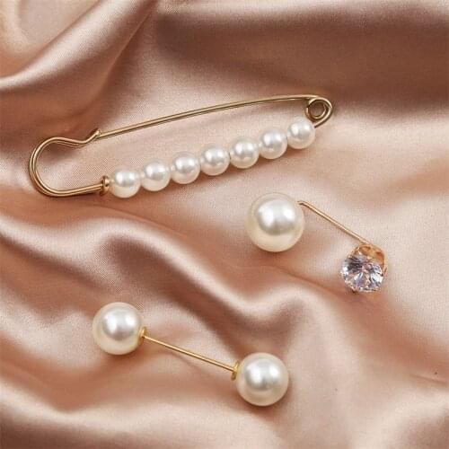 New Sale Elegant Women Pearl Brooches Retro Pins Fashion Jewelry Clothes Accessories Wholesale Sales 2021 Pin Broches