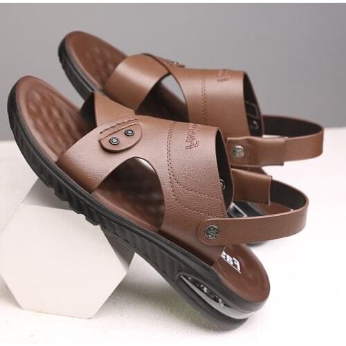 Mens Sandals Mens Summer New Mens Casual Beach Shoes Leather Fashion Breathable Slippers Thick-soled Shoes Tide Man Shoes