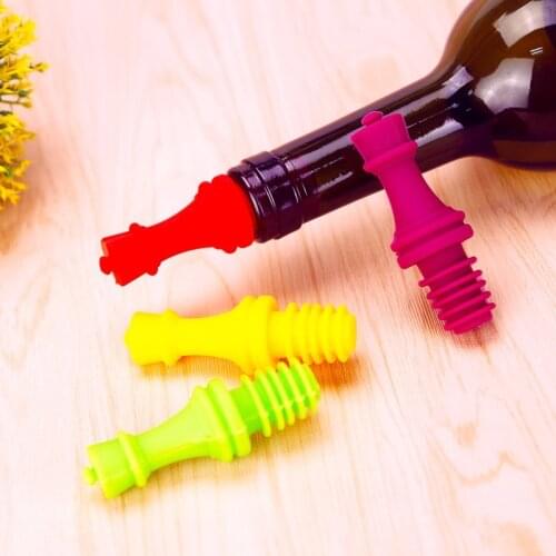 3D Food grade silicone chess Wine Stopper Set bottle stopper creative seal wine stopper 6 Pack 3D chess red wine stopper