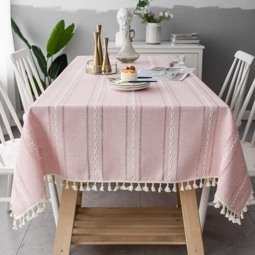 FORSWAN Jacquard Tablecloths On The Table