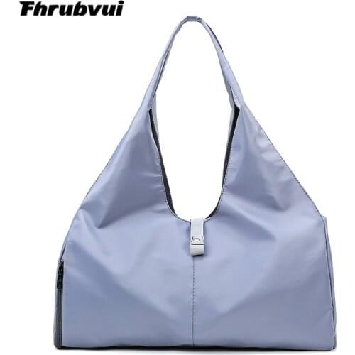 Travel packing bag travel bag yoga bag large capacity folding easy to carry travel packing bag Rugging bag duffel bag bag