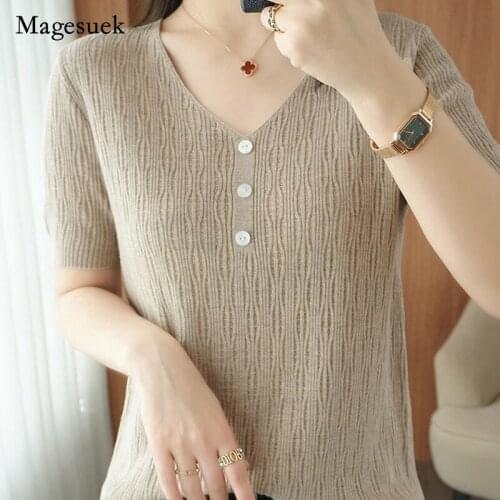 Summer Women Ice Silk Short-sleeved T-shirt New Joker Loose Plus Size Womens Shirt OL Style Knitted Bottoming T-shirt 14007