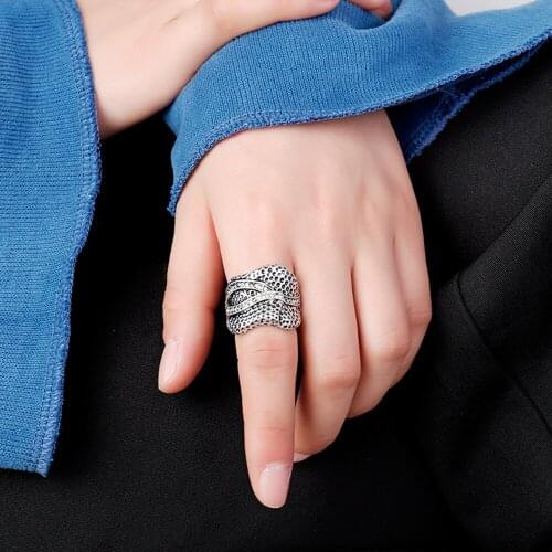 Womens Antique Vintage Ring Fashion Jewelry Luxury Gift Tibetan Silver European Retro Style Punk Finger Rings Elastic Size girl