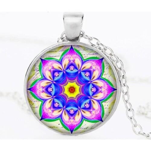 ZUWEI WU 2019 new fashion colorful mandala glass pendant necklace fashion ladies mens necklace jewelry gift